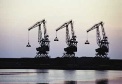 &ldquo;三桶油&rdquo;布局加拿大，美國(guó)受益？