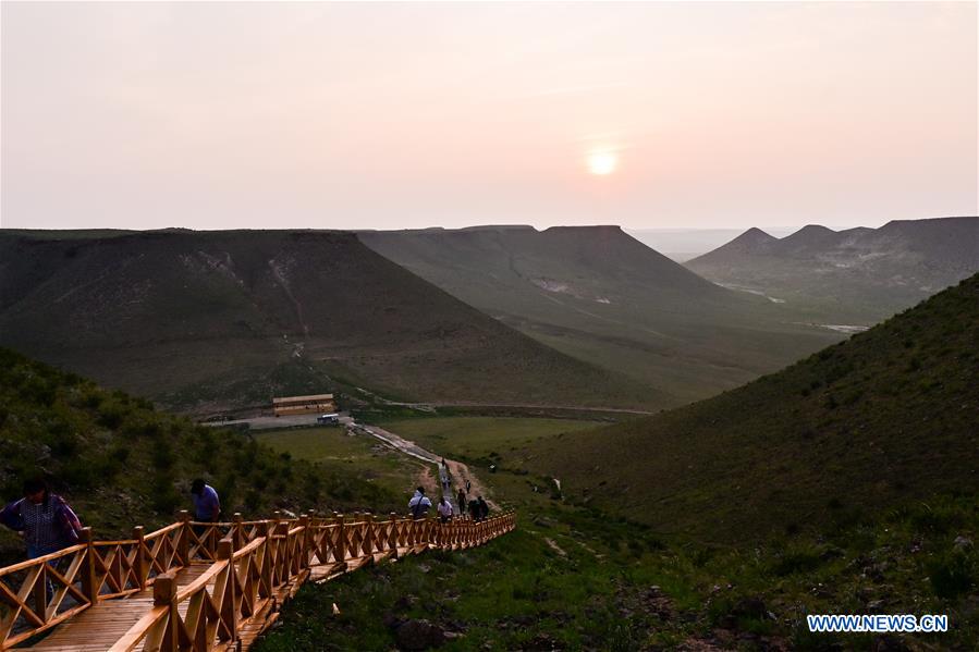 CHINA-INNER MONGOLIA-XILINHOT-PINGDING MOUNTAIN (CN)