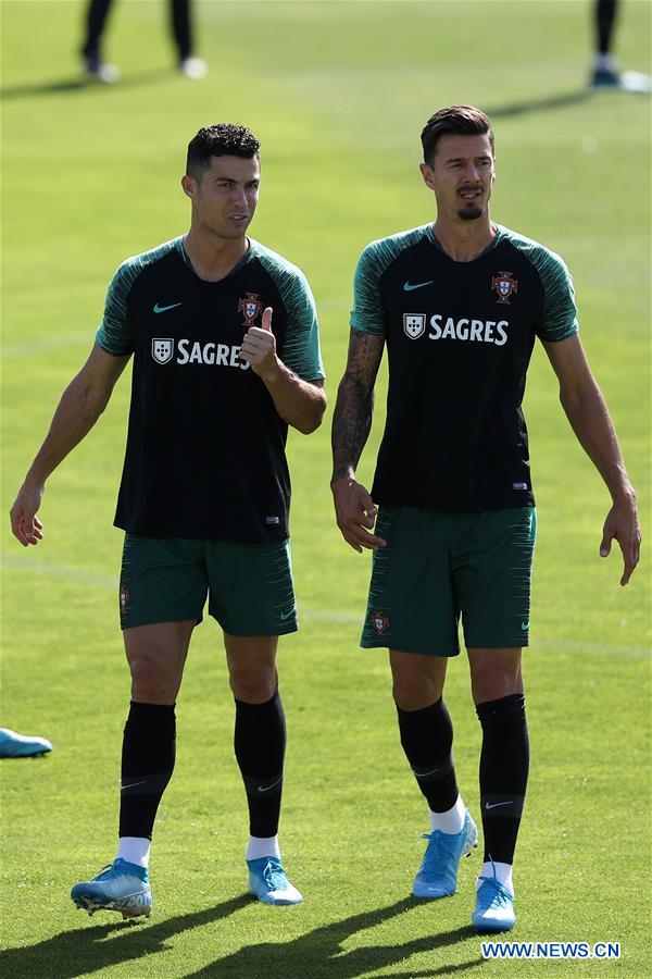 (SP)PORTUGAL-LISBON-FOOTBALL-PORTUGAL NATIONAL TEAM-TRAINING