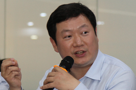 嘉實基金首席策略師、券商業(yè)務部總經(jīng)理簡斌