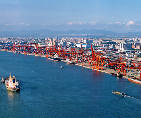 不要繼續(xù)對中國采取不公平、不公正的做法