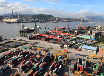 外貿(mào)堅持&ldquo;轉(zhuǎn)方式、調(diào)結(jié)構(gòu)&rdquo;