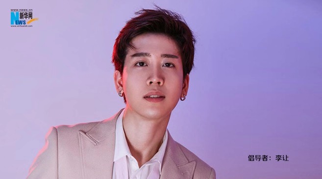 李讓為&ldquo;中國網(wǎng)事&middot;網(wǎng)絡感動人物&rdquo;評選打call