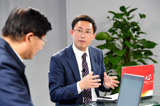 繼往不平凡，珍惜五年奮進(jìn)所取得的成就、經(jīng)驗(yàn)