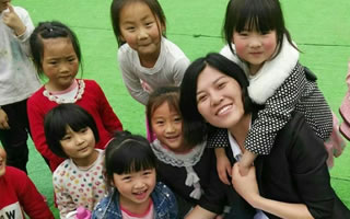 &ldquo;我可以叫你媽媽嗎？&rdquo;&mdash;&mdash;一位基層女代表和她的希望小學(xué)