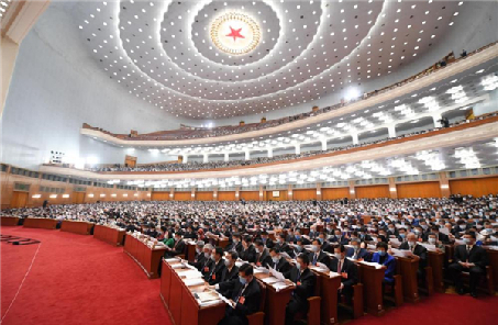 政府工作報(bào)告中，這些內(nèi)容與國(guó)防和軍隊(duì)建設(shè)息息相關(guān)