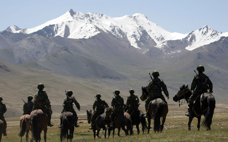 李翔作品：&ldquo;友誼-2004&rdquo;中巴聯(lián)合反恐軍事演習(xí)