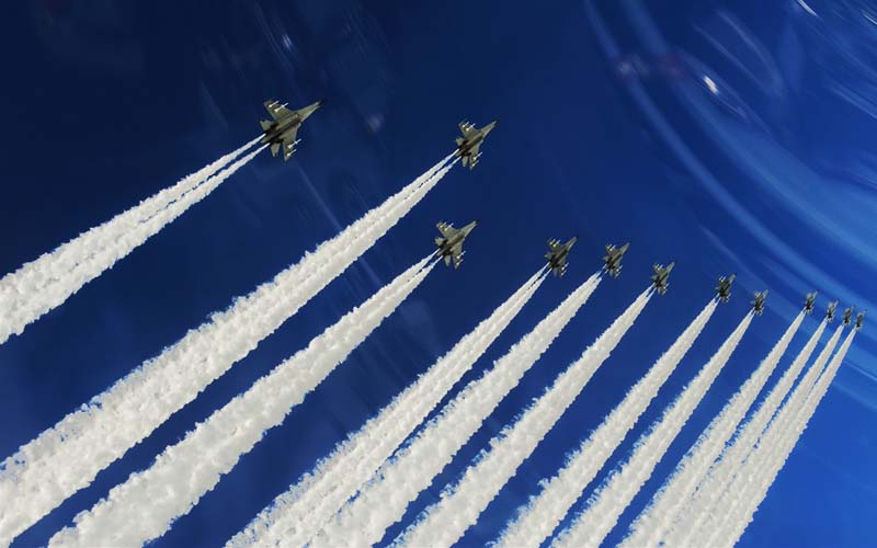 2009年沈玲獲第八屆中國(guó)攝影金像獎(jiǎng)(創(chuàng)作類(lèi))作品《藍(lán)天暢想曲》