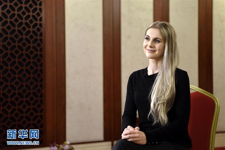 （圖文互動）（6）中國發(fā)展進入新時代&mdash;&mdash;9名外籍語言專家眼中的十九大報告