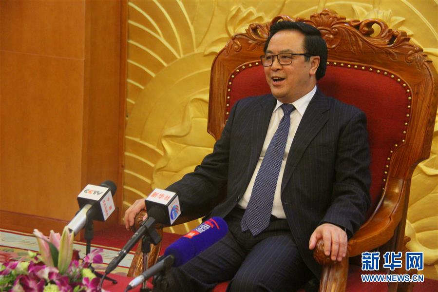 （XHDW&middot;圖文互動）專訪：愿中國人民在中共領(lǐng)導(dǎo)下取得更多成就&mdash;&mdash;訪越共中央委員、中央對外部部長黃平君