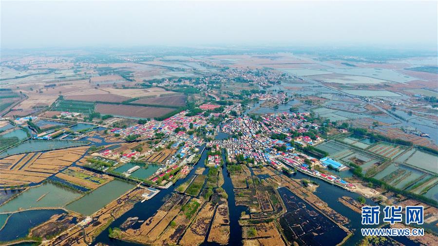 （新華全媒頭條&middot;十九大特別報道&middot;圖文互動）（16）再塑黨的形象的偉大工程&mdash;&mdash;中國共產(chǎn)黨自身建設(shè)的五年探索之路