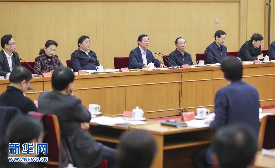 3月17日，中共中央政治局委員、中央書記處書記、中宣部部長劉奇葆在北京出席中華優(yōu)秀傳統(tǒng)文化傳承發(fā)展工作座談會。 新華社記者丁林?jǐn)z