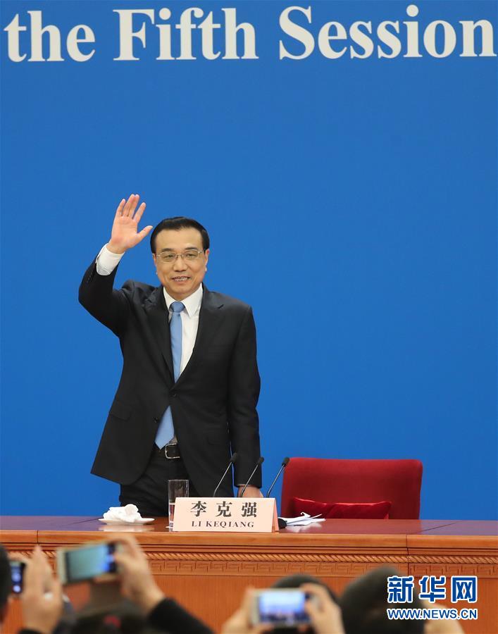 （兩會&middot;總理記者見面&middot;XHDW）（15）李克強總理與中外記者見面