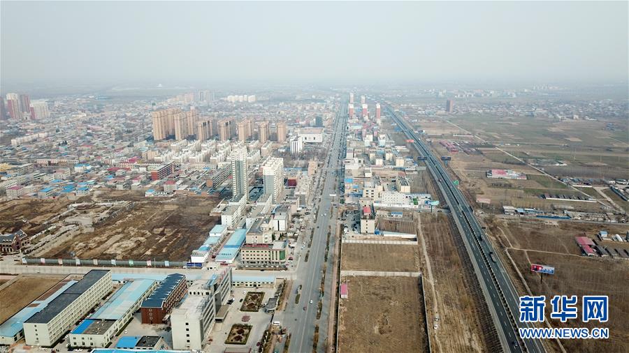 （新華全媒頭條&middot;圖文互動）（2）奮進(jìn)新時代　建設(shè)雄安城&mdash;&mdash;以習(xí)近平同志為核心的黨中央謀劃指導(dǎo)《河北雄安新區(qū)規(guī)劃綱要》編制紀(jì)實