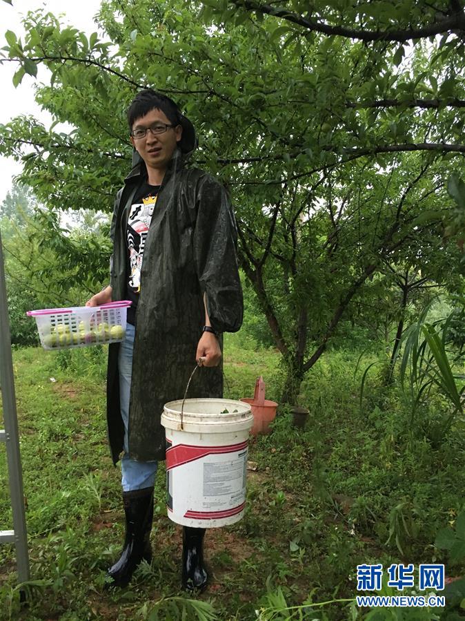 （新時代奮斗者&middot;圖文互動）（3）創(chuàng)業(yè)青年鄭紹方：為山鄉(xiāng)振興添上互聯(lián)網(wǎng)&ldquo;翅膀&rdquo;