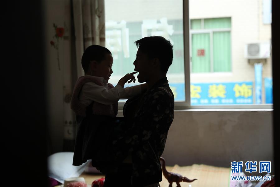 (鏡觀中國(guó)·新華網(wǎng))(4)新華社國(guó)內(nèi)照片一周精選