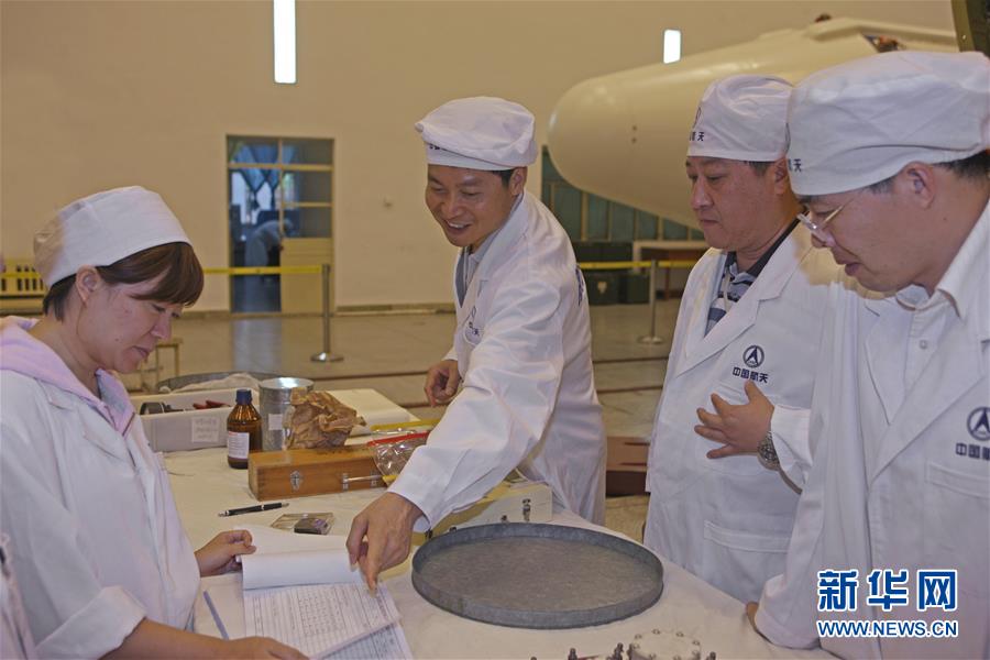 （建黨97周年&middot;圖文互動）（3）&ldquo;金牌火箭&rdquo;背后的&ldquo;金牌火箭人&rdquo;&mdash;&mdash;記長征三號甲系列運(yùn)載火箭研發(fā)團(tuán)隊 