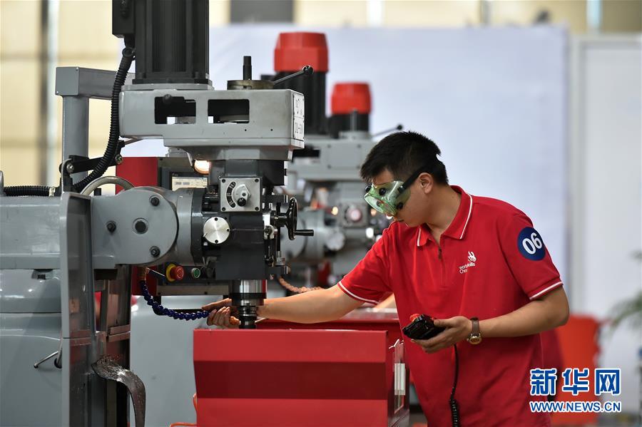 （新華全媒頭條&middot;圖文互動）（4）上下合力，聚力破障，開辟&ldquo;大國工匠&rdquo;建設(shè)新格局