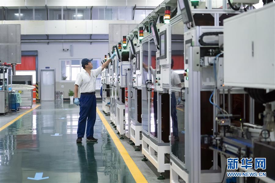 （壯闊東方潮 奮進新時代&mdash;&mdash;慶祝改革開放40年）（6）砥礪奮進 轉(zhuǎn)型升級&mdash;&mdash;改革開放40年中國制造加速邁向&ldquo;中高端&rdquo;