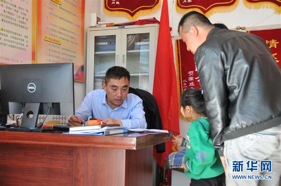 （新華全媒頭條&middot;圖文互動）（6）喇叭響了，人心亮了&mdash;&mdash;黎掌村&ldquo;變身&rdquo;記