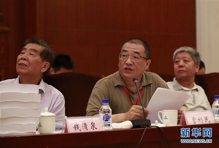 （弘揚(yáng)民族精神、奮斗精神&middot;圖文互動(dòng)）&ldquo;核心技術(shù)只能一步一個(gè)腳印干出來(lái)&rdquo;&mdash;&mdash;記中國(guó)高鐵領(lǐng)軍人物之一賈利民