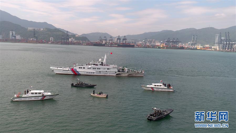 （新時(shí)代國(guó)門行&middot;圖文互動(dòng)）（3）深圳：&ldquo;拓荒牛&rdquo;犁出&ldquo;美麗春天&rdquo;