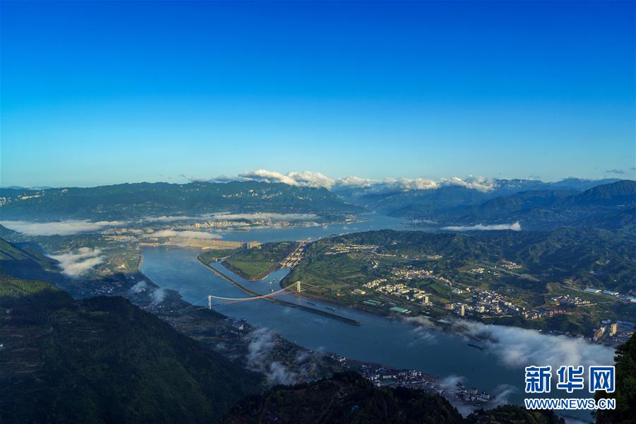 (百城百縣百企調(diào)研行·圖文互動)(3)建設(shè)長江綠色走廊再譜新章——長江三峽集團發(fā)展紀實