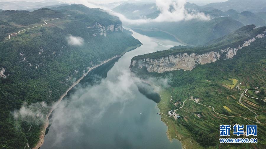 （百城百縣百企調(diào)研行&middot;圖文互動(dòng)）（1）貴州畢節(jié)加快脫貧：&ldquo;自主造血&rdquo;+新發(fā)展理念