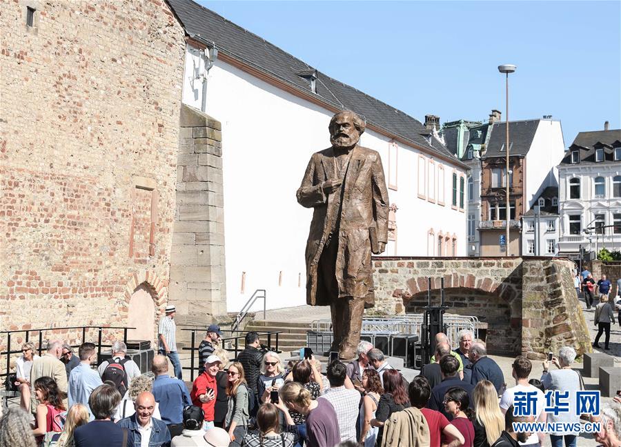 （新華全媒頭條&middot;圖文互動）（14）關鍵抉擇，必由之路&mdash;&mdash;獻給中國改革開放40周年