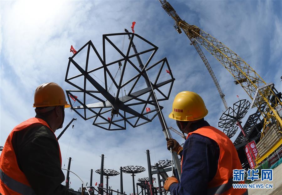 （新華全媒頭條&middot;圖文互動）（2）領航！向著高質量發(fā)展堅定前行&mdash;&mdash;以習近平同志為核心的黨中央引領中國經濟發(fā)展述評