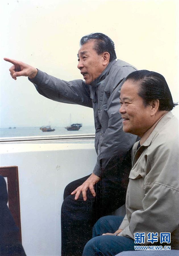 （新華全媒頭條&middot;圖文互動(dòng)）（3）在時(shí)代大潮中書(shū)寫(xiě)時(shí)代傳奇&mdash;&mdash;致敬百名改革先鋒 