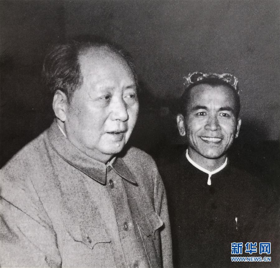 （時(shí)政）（1）鐵木爾&middot;達(dá)瓦買(mǎi)提同志生平照片