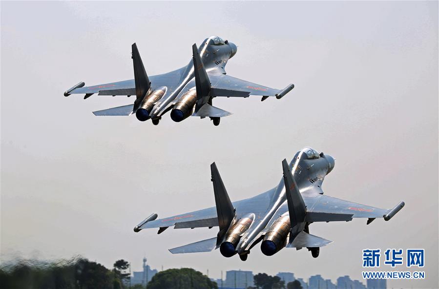 （新華全媒頭條&middot;圖文互動）（5）戰(zhàn)鷹，為祖國奮飛&mdash;&mdash;記空軍航空兵某旅旅長、特級飛行員郝井文