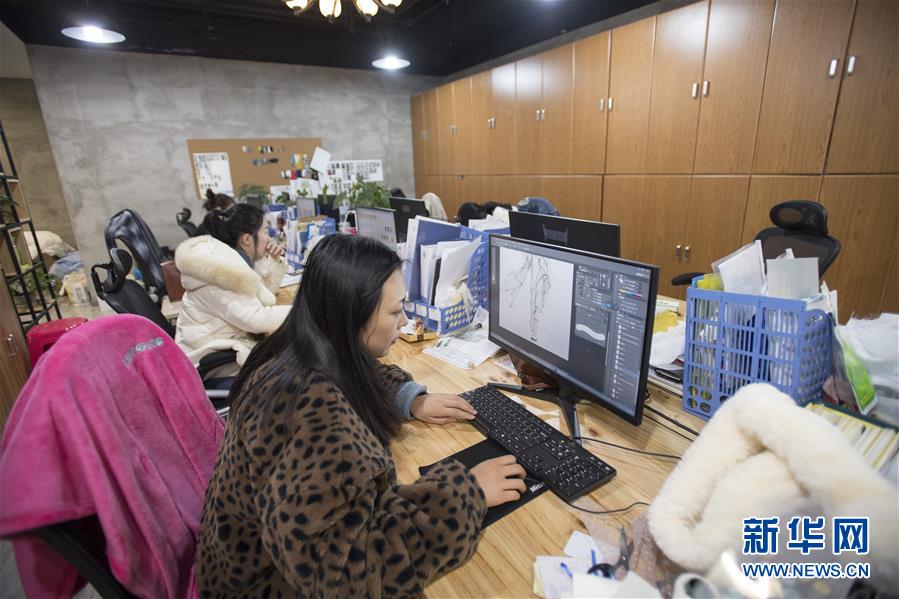 （新華全媒頭條&middot;圖文互動(dòng)）（4）&ldquo;天下第一街&rdquo;的&ldquo;浴火重生&rdquo;&mdash;&mdash;漢正街兩度&ldquo;起死回生&rdquo;背后的迭代&ldquo;密碼&rdquo;