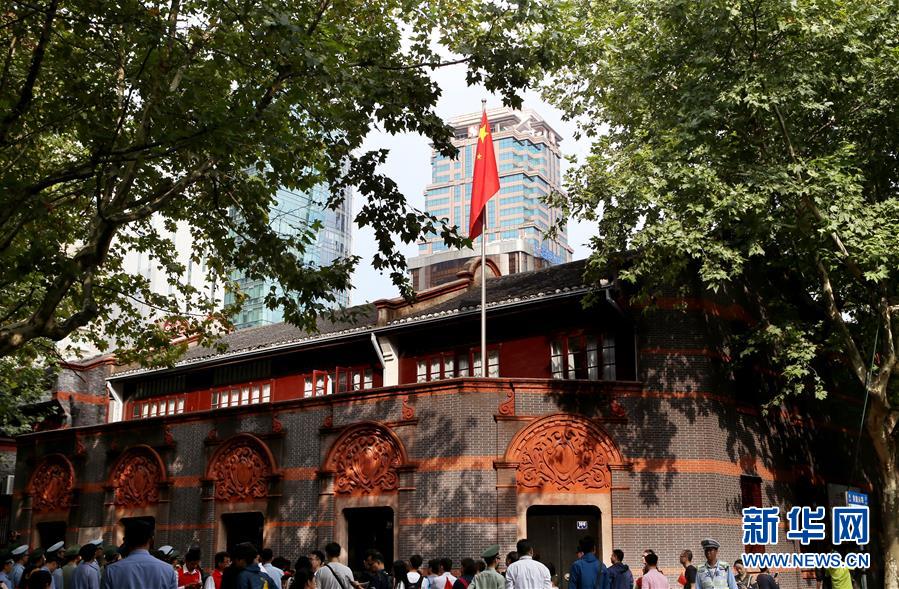 （強(qiáng)軍思想引領(lǐng)新征程&middot;圖文互動）（1）習(xí)主席勉勵我們堅(jiān)守初心