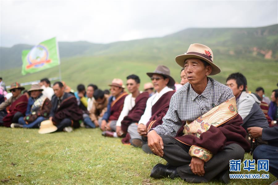 （兩會(huì)前夕看落實(shí)&middot;圖文互動(dòng)）（4）以&ldquo;一優(yōu)兩高&rdquo;戰(zhàn)略描繪三江源壯美畫卷&mdash;&mdash;青海落實(shí)習(xí)近平總書記全國兩會(huì)重要講話精神紀(jì)實(shí)