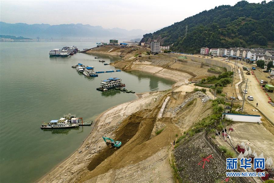 #（新華全媒頭條&middot;兩會特別報(bào)道&middot;圖文互動）（5）凝聚不懈奮斗的磅礴力量&mdash;&mdash;從全國兩會看奮進(jìn)中國的奮斗姿態(tài)