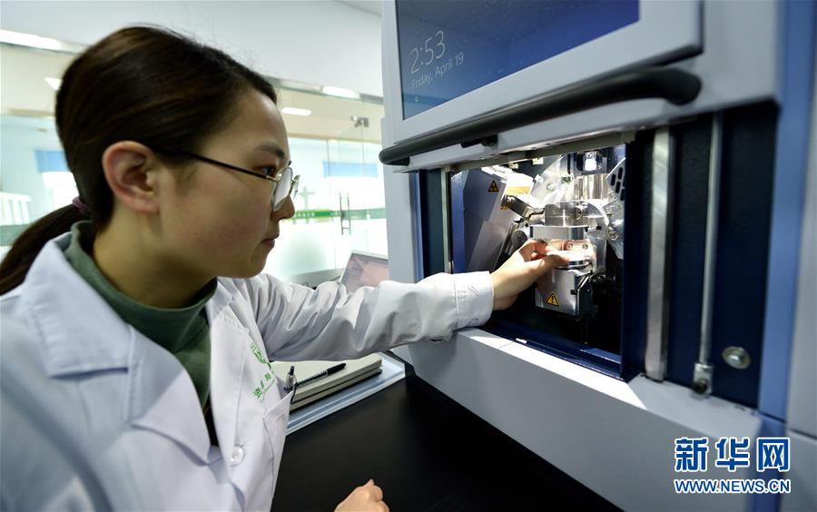 （愛國情 奮斗者&middot;圖文互動）（2） &ldquo;解民生之多艱，育天下之英才&rdquo;&mdash;&mdash;中國農(nóng)大師生扎根田野書寫奉獻(xiàn)之歌