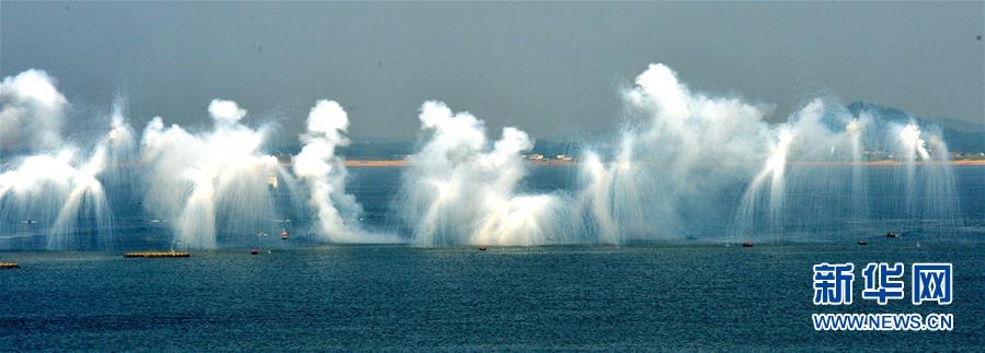 （新華全媒頭條&middot;人民海軍70年&middot;圖文互動）（10）向海圖強春潮涌&mdash;&mdash;黨中央、中央軍委和習主席關心人民海軍建設發(fā)展紀實