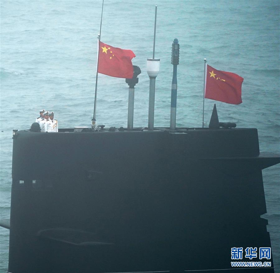 （新華全媒頭條&middot;人民海軍70年&middot;圖文互動）（16）奏響新時代海上和平樂章&mdash;&mdash;人民海軍成立70周年海上閱兵活動紀(jì)實(shí)