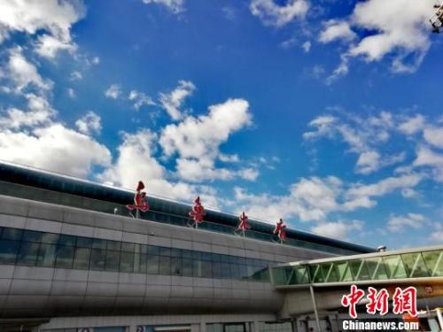 資料圖：烏魯木齊國際機(jī)場。 新疆機(jī)場集團(tuán)供圖