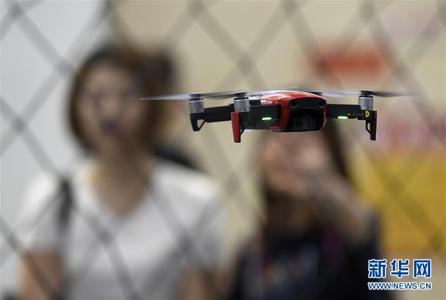 （新華全媒頭條&middot;圖文互動(dòng)）（4）擁抱智能新時(shí)代：世界智能大會(huì)釋放了哪些新信號(hào)？