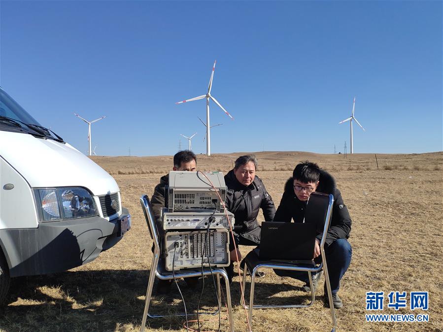 （新華全媒頭條&middot;壯麗70年&middot;奮斗新時(shí)代&middot;圖文互動(dòng)）（8）鑄就&ldquo;大國之眼&rdquo;&mdash;&mdash;來自中國雷達(dá)工業(yè)發(fā)源地中國電科第14研究所的蹲點(diǎn)報(bào)告