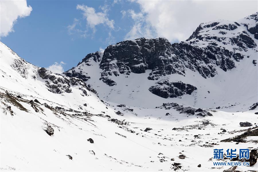 （壯麗70年&middot;奮斗新時(shí)代&middot;圖文互動(dòng)）（2）書寫在云端上的忠誠(chéng)&mdash;&mdash;卓拉哨所官兵衛(wèi)國(guó)戍邊記事