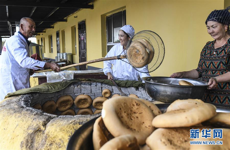 （新華全媒頭條&middot;圖文互動(dòng)）（5）同心援疆，&ldquo;壯闊&rdquo;祖國(guó)西北角