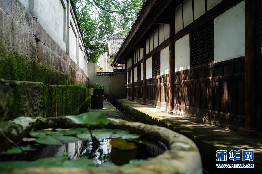 （壯麗70年&middot;奮斗新時(shí)代&mdash;&mdash;記者再走長征路&middot;圖文互動(dòng)）（6）一塊懷表的革命傳承：給王良將軍的一封信