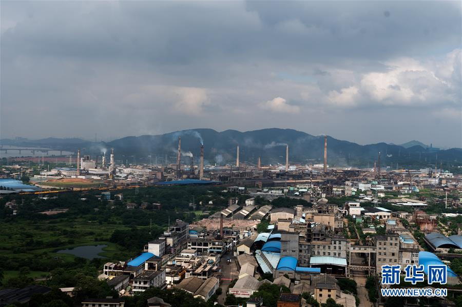 （在習近平新時代中國特色社會主義思想指引下&mdash;&mdash;新時代新作為新篇章&middot;圖文互動）（1）清水塘的&ldquo;映照&rdquo;：從&ldquo;中國魯爾區(qū)&rdquo;到&ldquo;中國動力谷&rdquo;