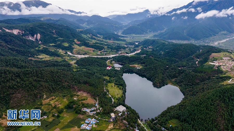 （壯麗70年&middot;奮斗新時代&mdash;&mdash;記者再走長征路&middot;圖文互動）（1）彝海結(jié)盟后，掩護紅軍旗的5400天&mdash;&mdash;鮮為人知的彝家護旗故事