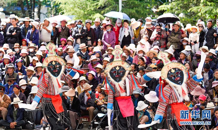 （壯麗70年&middot;奮斗新時(shí)代&mdash;&mdash;共和國(guó)發(fā)展成就巡禮&middot;圖文互動(dòng)）（3）人間奇跡在高原&mdash;&mdash;新中國(guó)成立70年西藏發(fā)展成就紀(jì)實(shí)