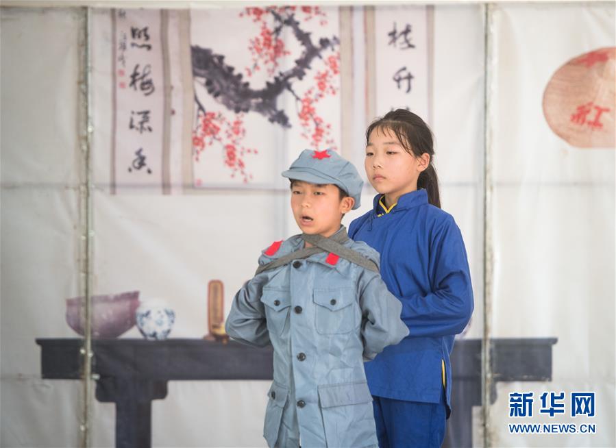 （壯麗70年&middot;奮斗新時(shí)代&mdash;&mdash;記者再走長(zhǎng)征路&middot;圖文互動(dòng)）舍子救紅軍 滿門成忠烈